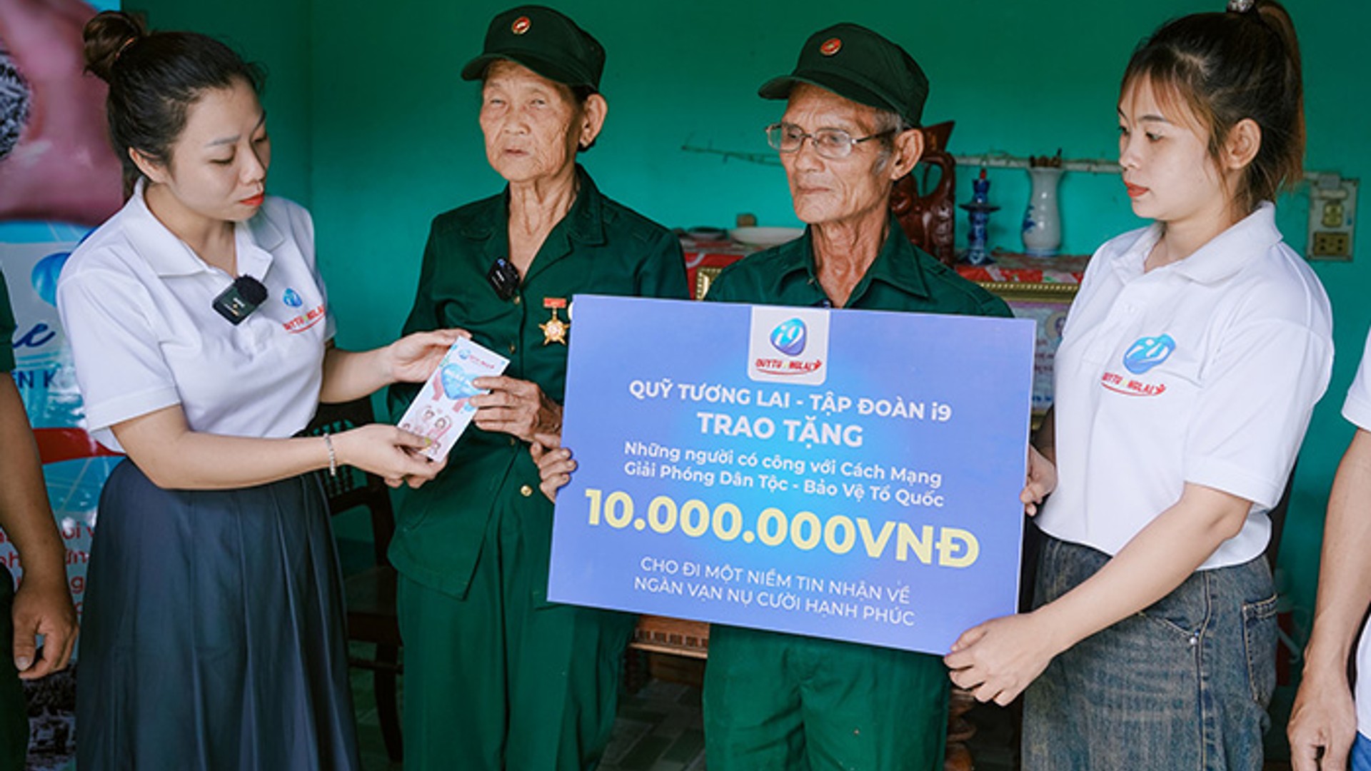 Hình ảnh trung tâm hỗ trợ khách hàng xoso66