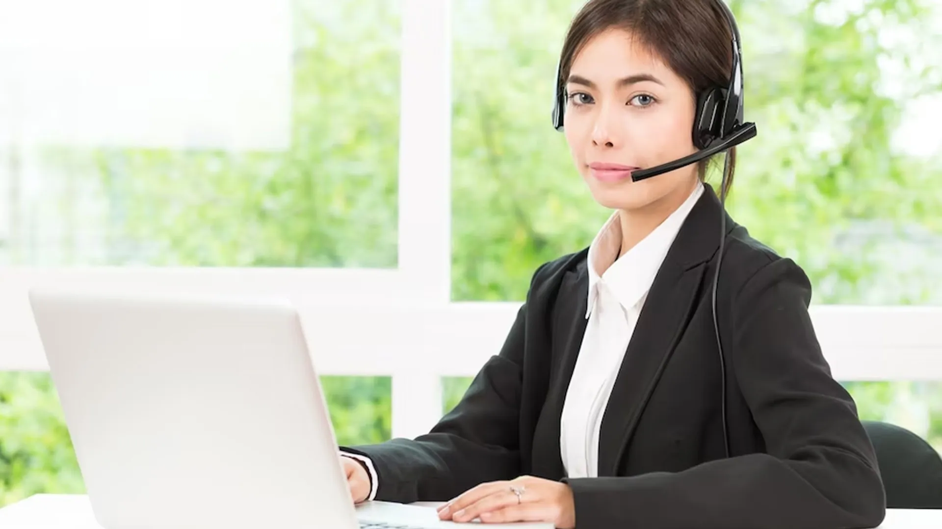 Đội ngũ hỗ trợ khách hàng xoso66 chuyên nghiệp